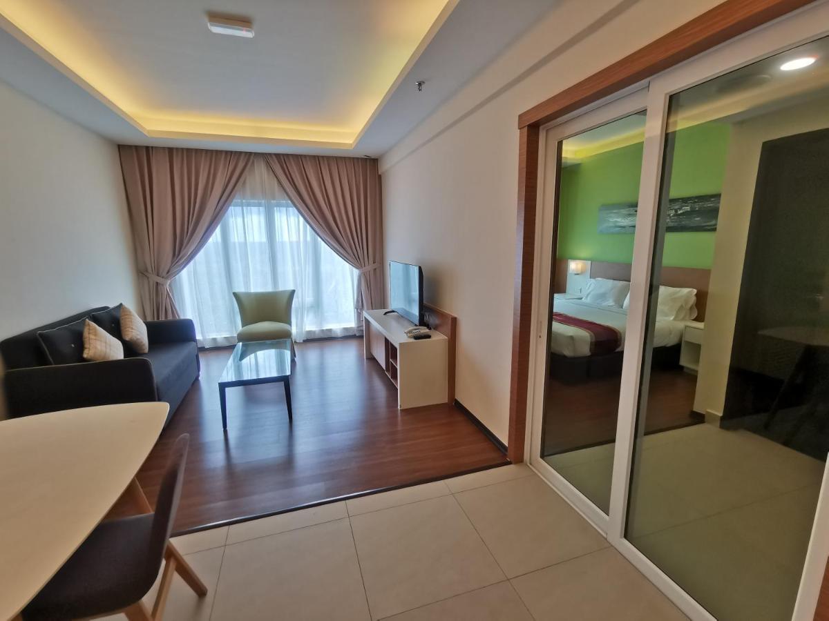 Amansari Hotel Desaru Ngoại thất bức ảnh